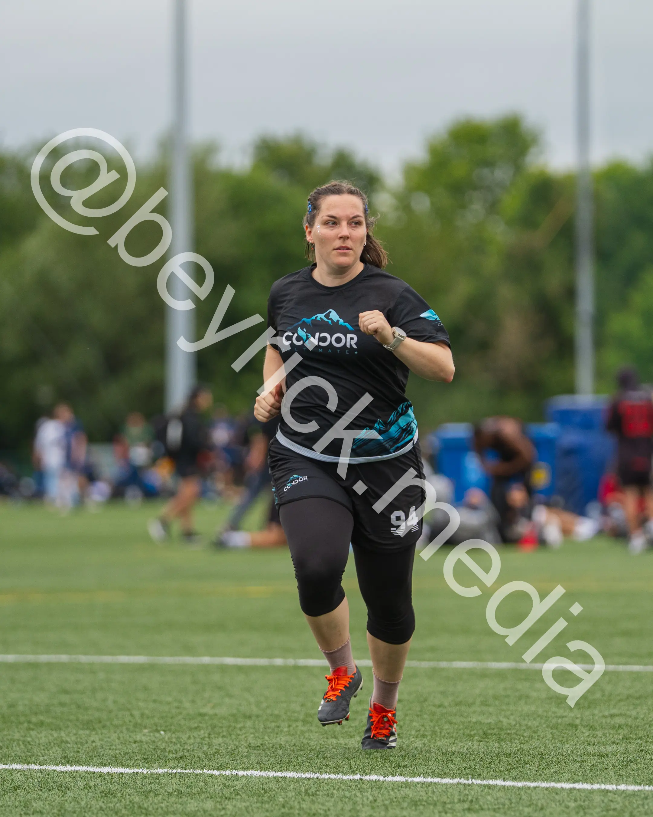 Condor — con_wucc26-6.jpg